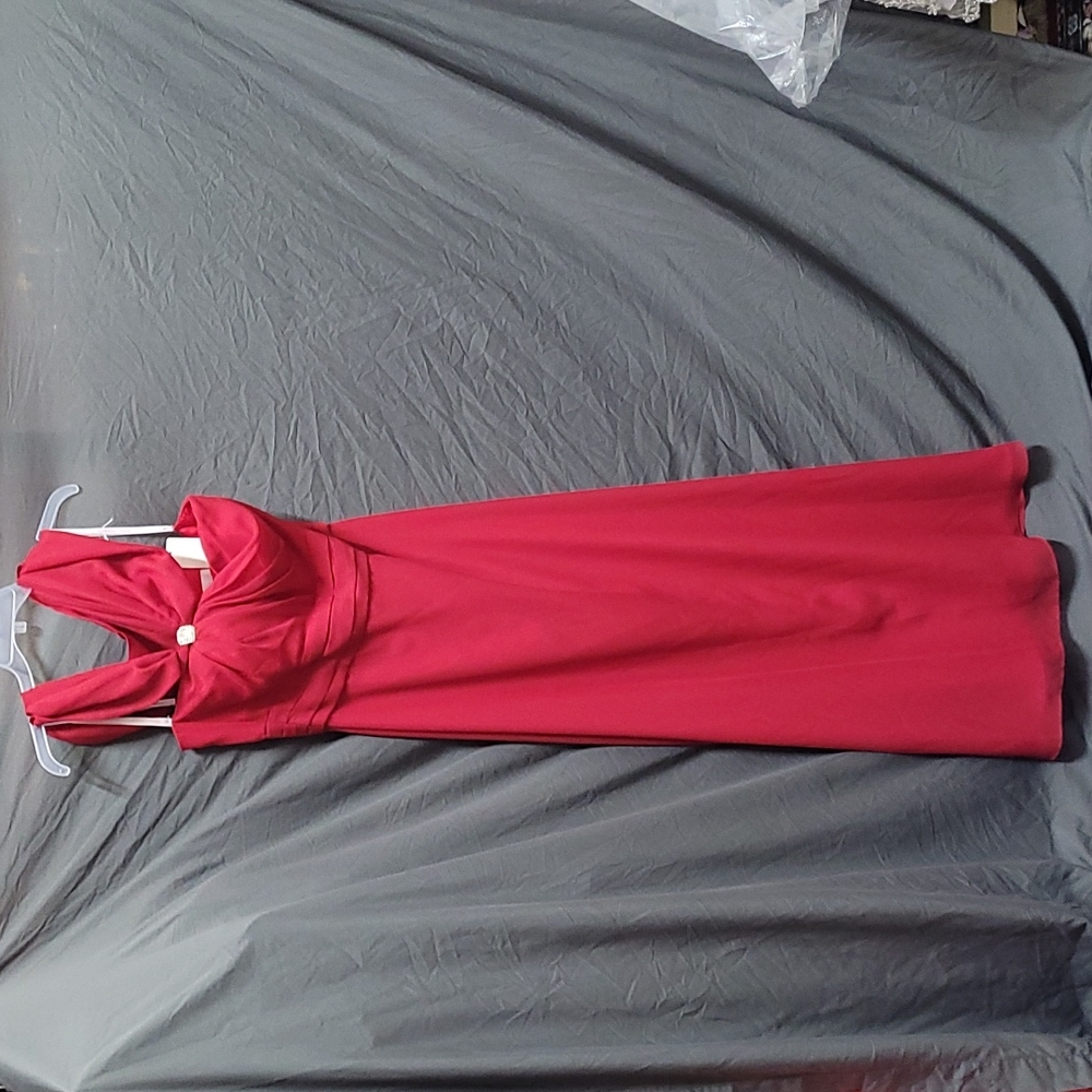 Dress - Picture 1 of 9